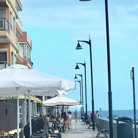 Cozy In The South Of Tenerife 아파트 *