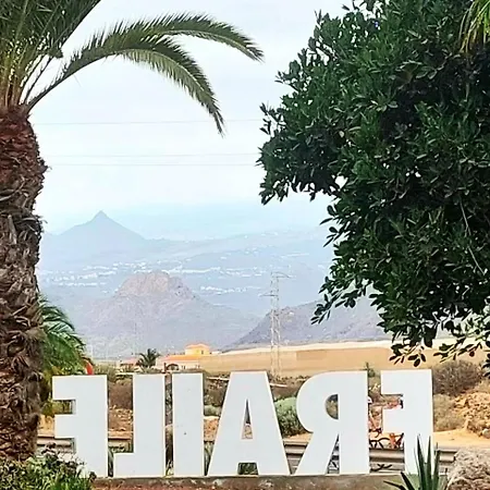 Cozy In The South Of Tenerife 아파트 아로나